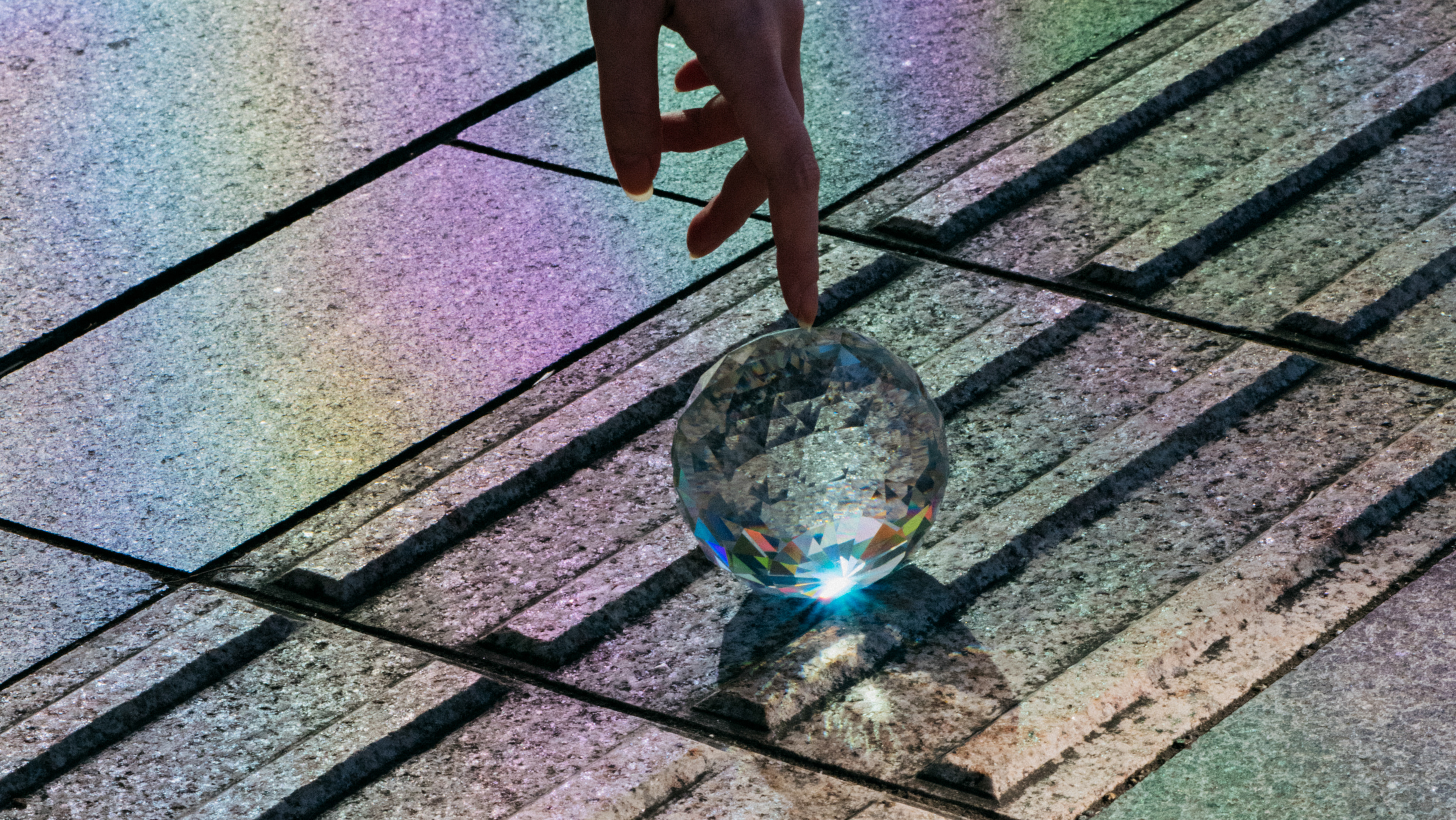 Kanako Nakamura hand modeling — City Lights